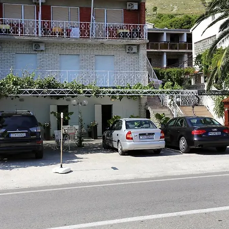 10304b Duće